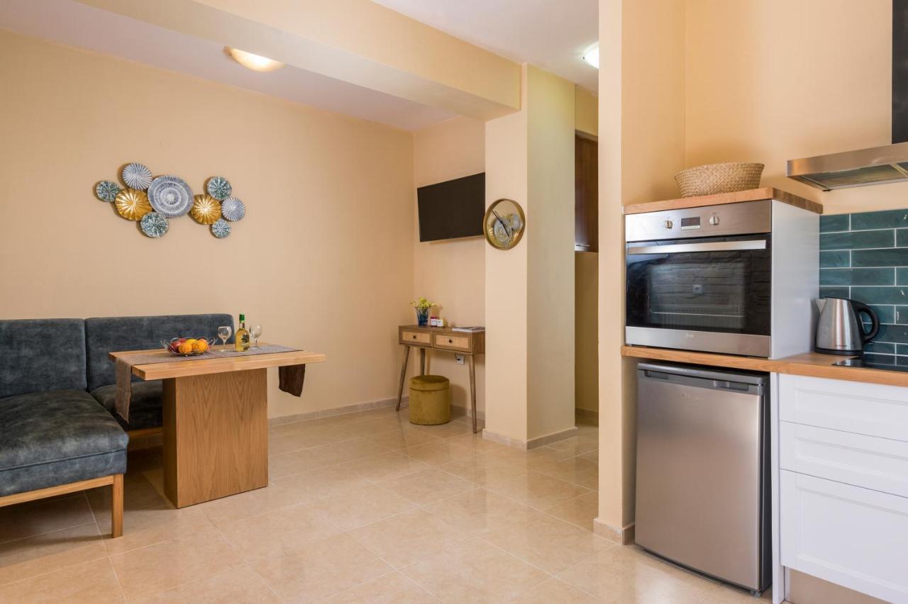 Anna Boutique Apartment Kato Daratso Extérieur photo
